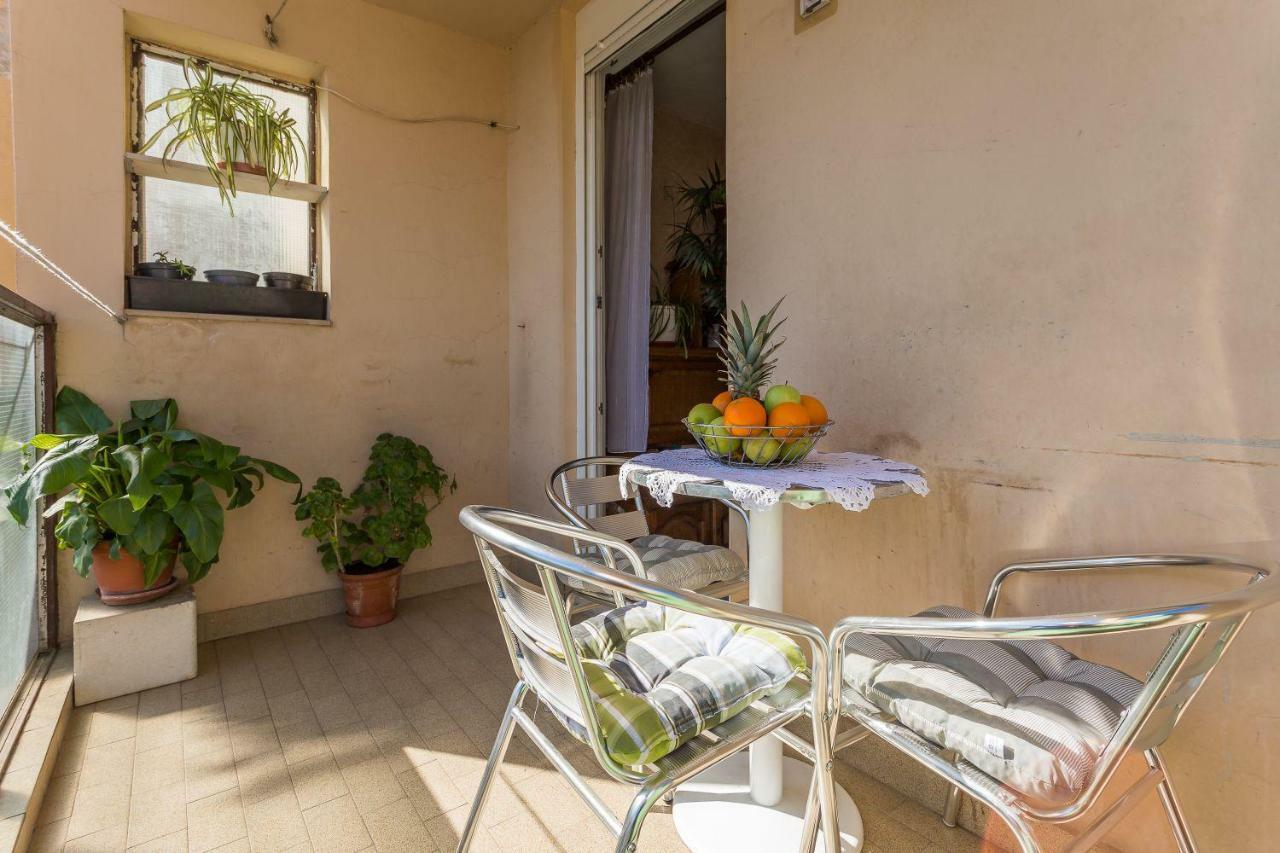 Apartamento Apartman Melvan Split Exterior foto