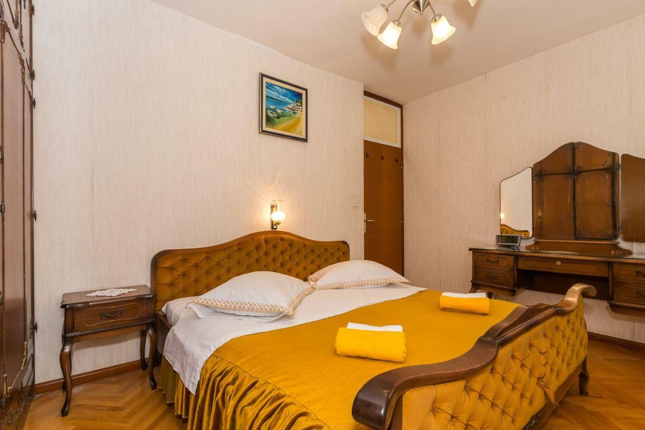 Apartamento Apartman Melvan Split Exterior foto